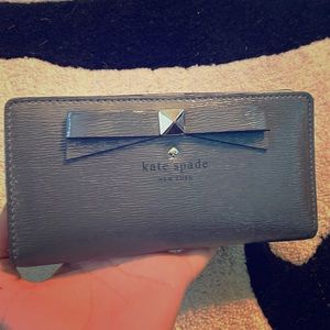 Grey Kate spade wallet